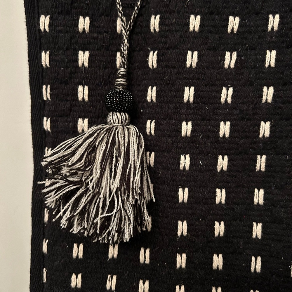 Universal Threads artisan textured cotton stripe lined tote bag.  Snap closure. - Picture 5 of 13
